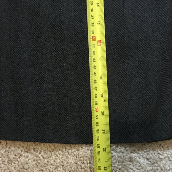Vintage Ingenuity Made in Canada Herringbone Career Skirt - Picture 14 of 14